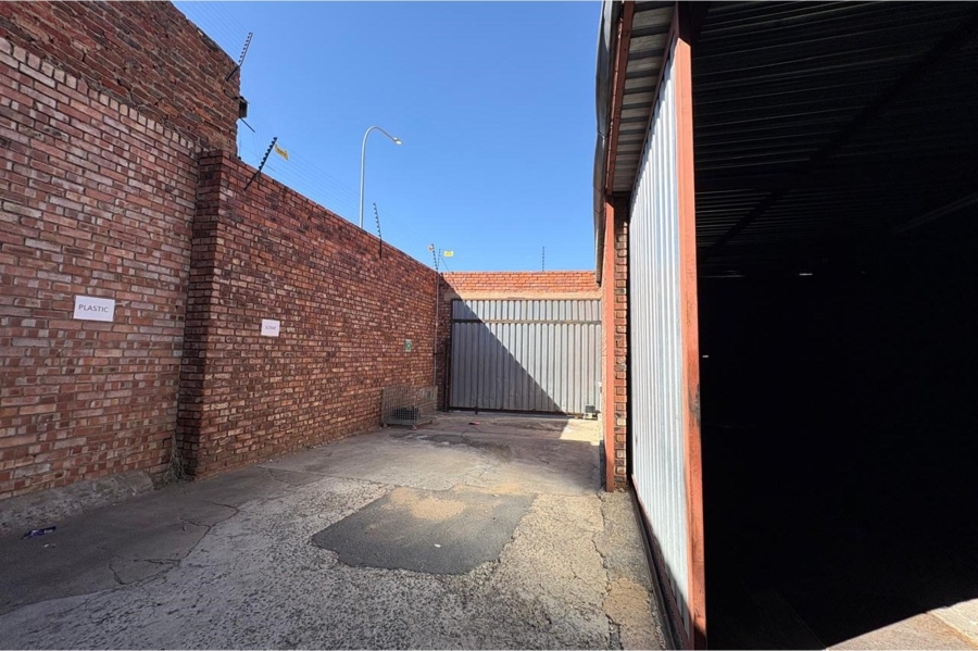 Commercial Property for Sale in Kimberley North Northern Cape
